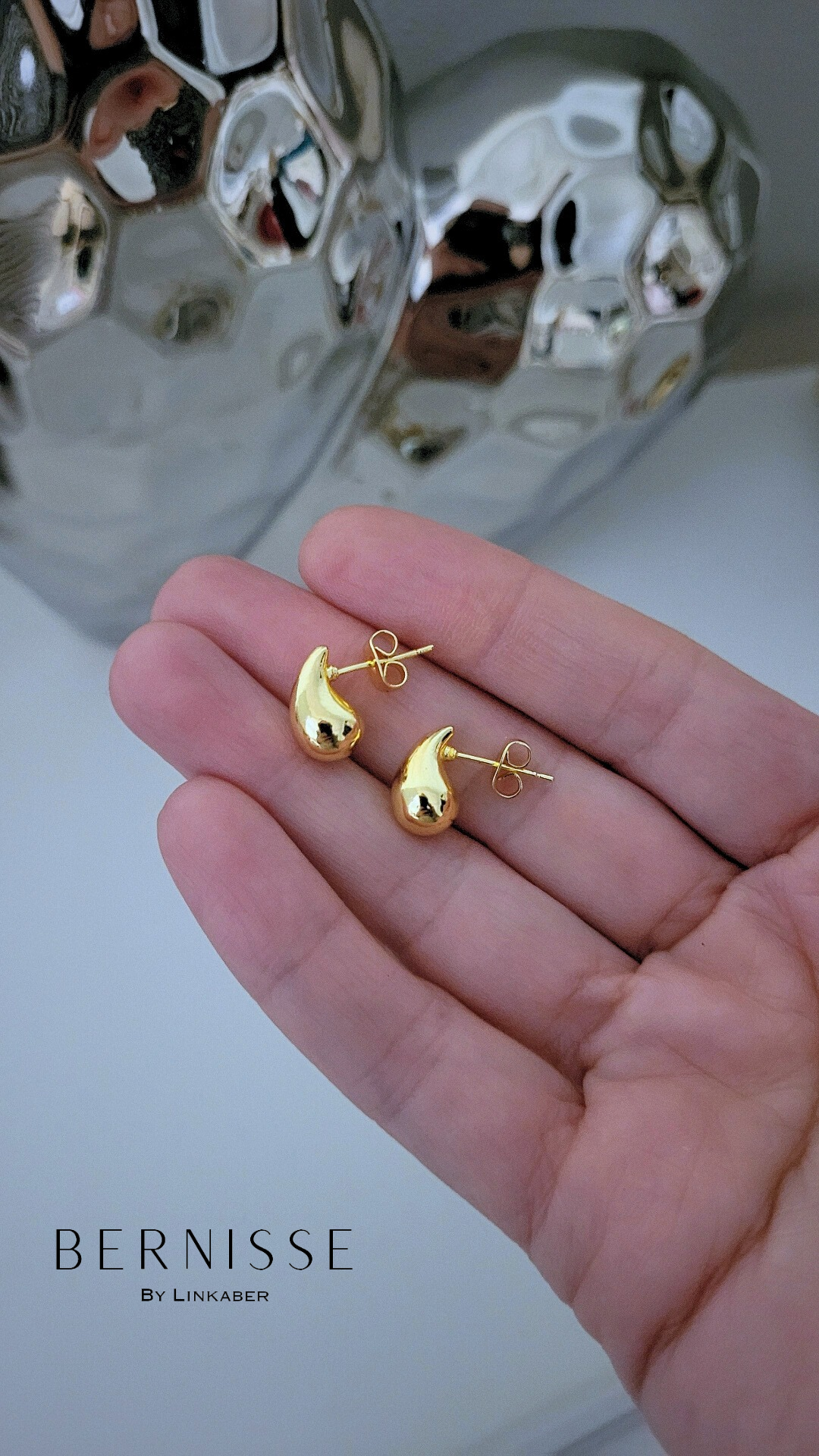 Mini chunky tear drop