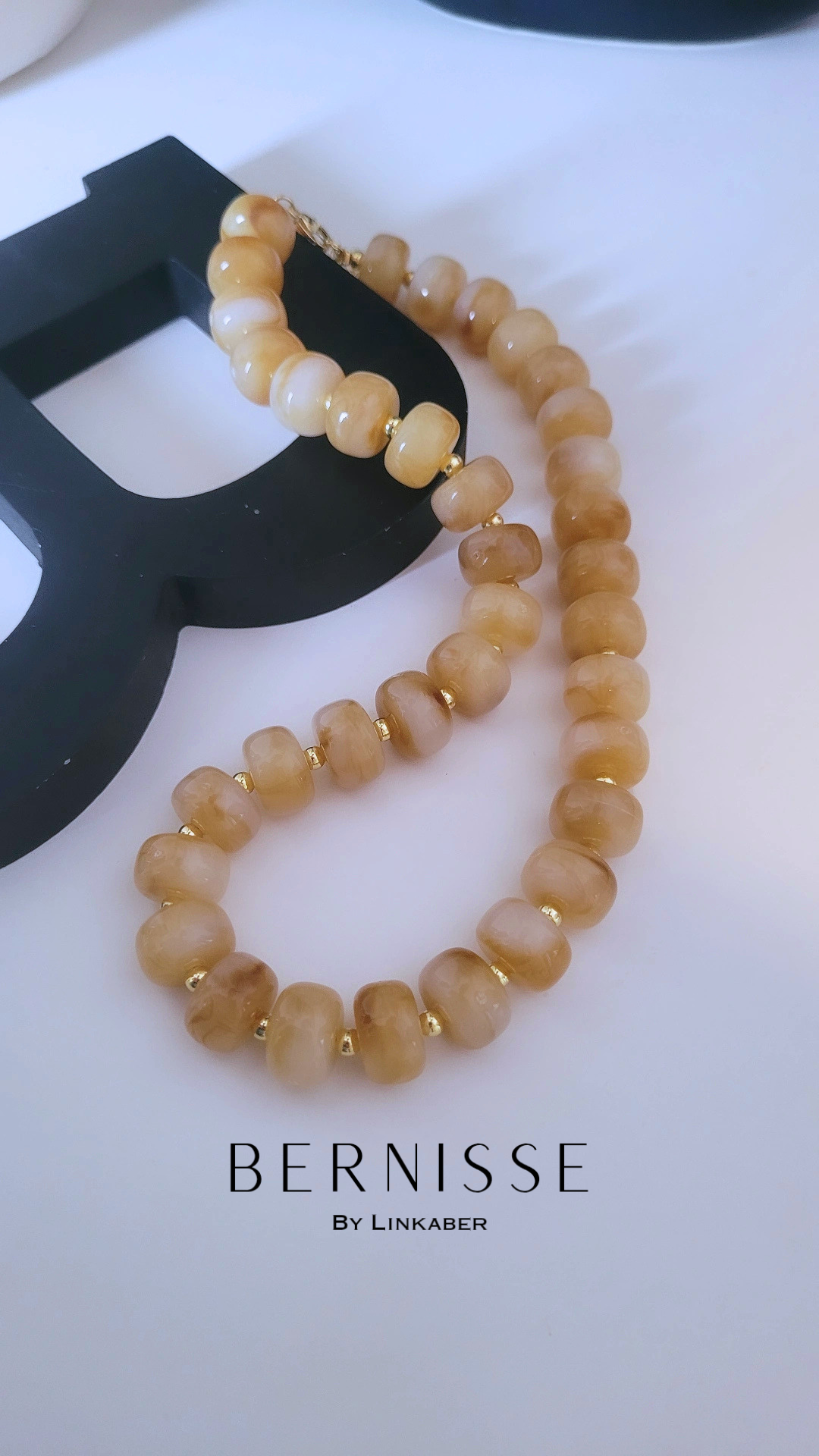 Ella necklace