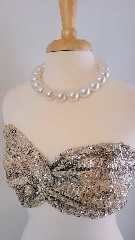 Acrylic pearl necklace XL