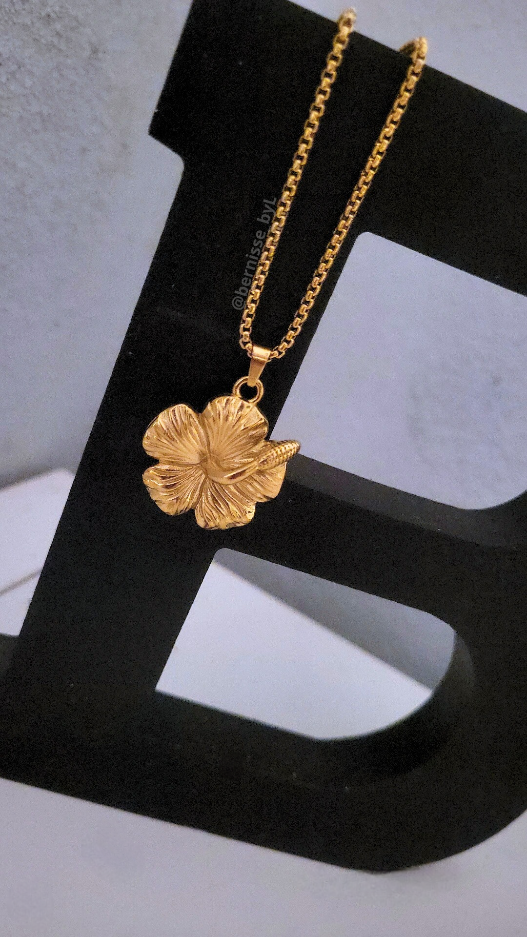 Golden Amapola
