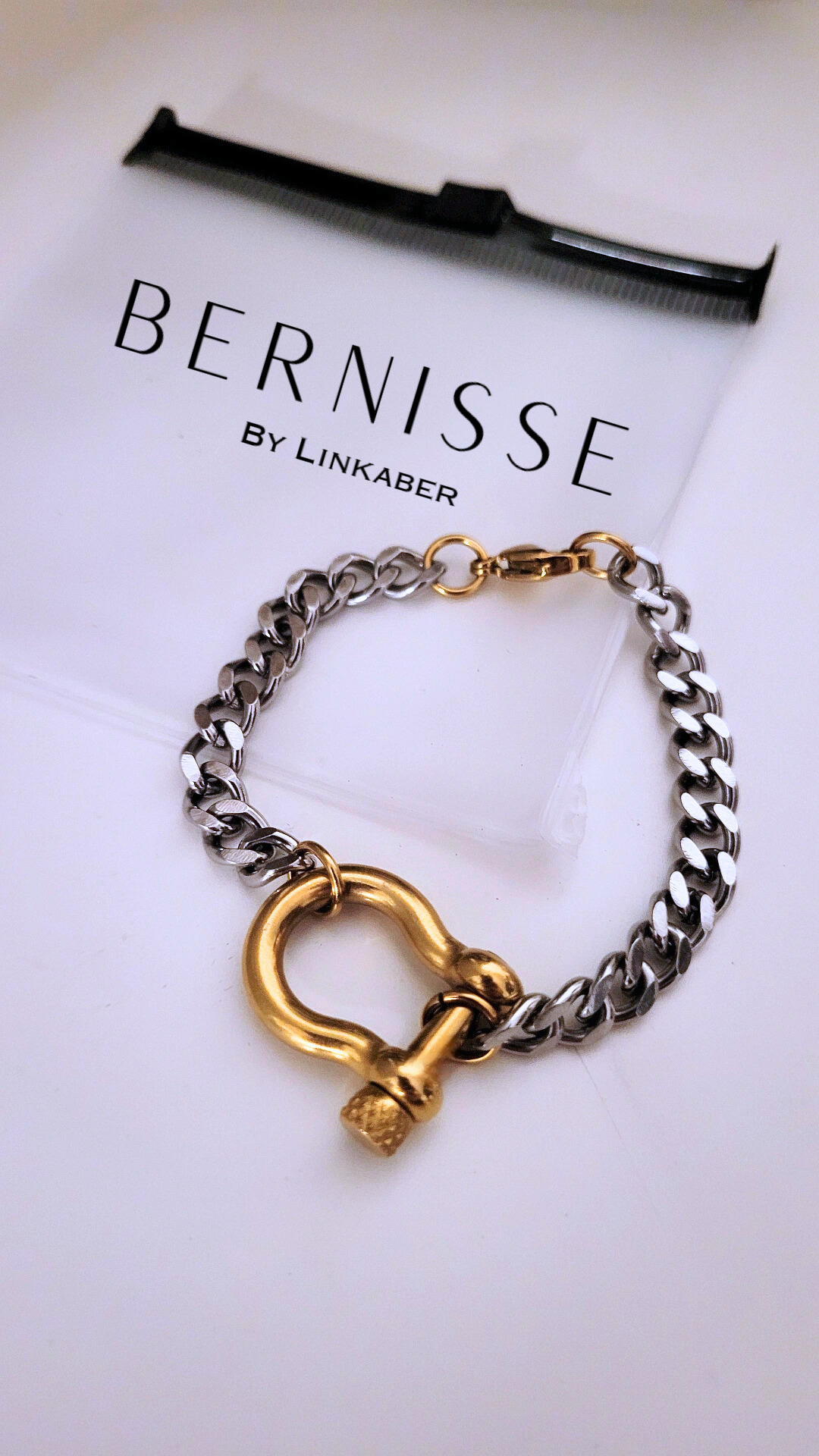 Artemisa bracelet
