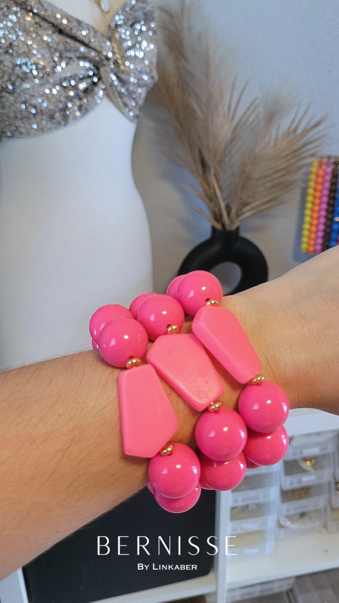 Pink bubble bracelet